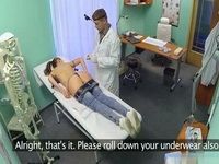 Sexy Patient Complained About Serious Back Pain And Doc Will Do Anything To Help Her Feeling Better